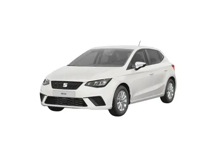 Frontansicht eines Seat Ibiza in Weiß auf weißem Hintergrund