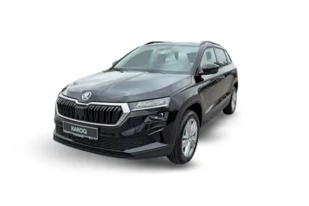 Frontansicht eines Skoda Karoq Selection, Lackierung Black-Magic Perleffekt, freigestellt