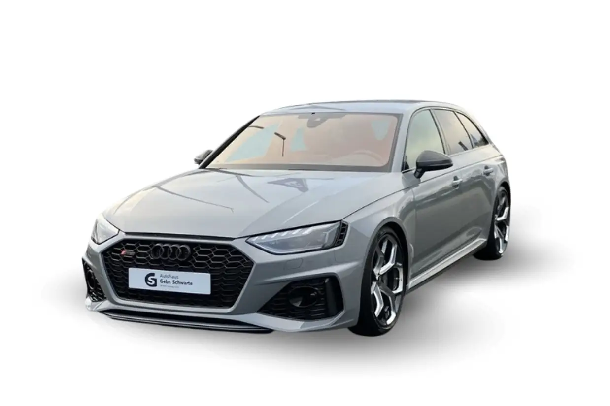 Audi RS4 edition 25 years in grau von vorne